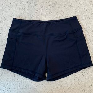 Born primitive shorts